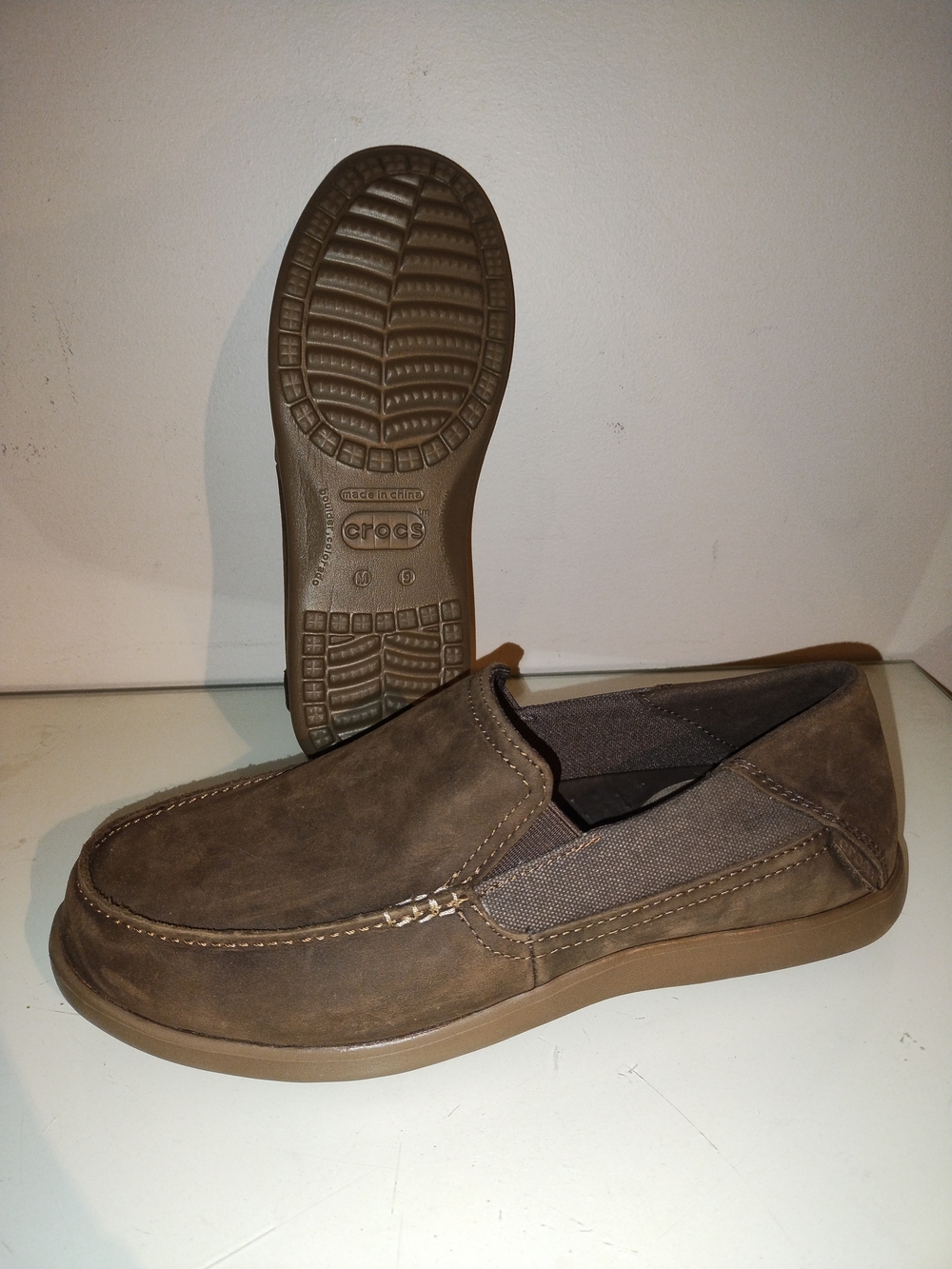 Crocs Men's Santa Cruz 2 Luxe Leather Loafer (Sz 9)
